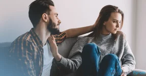 ilişkide red flag örneklerii.webp