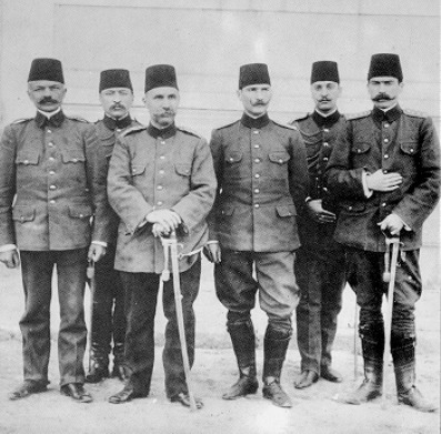 3E2BNp.jpg